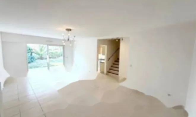 Недвижимость Maison Croix des Gardes: 2