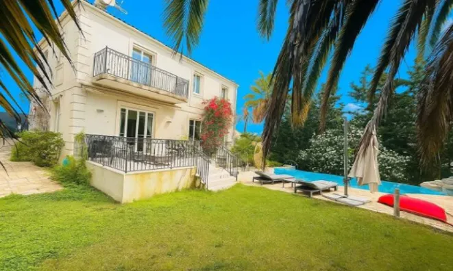 Недвижимость Villa Cannes Croix des Gardes: 1