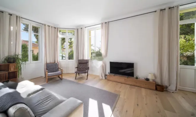 Недвижимость Maison Cannes Croix des Gardes: 4