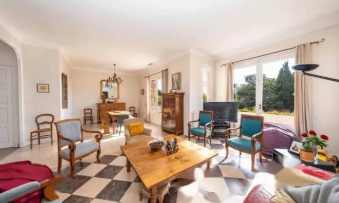 Недвижимость Villa Petit Juas: 7