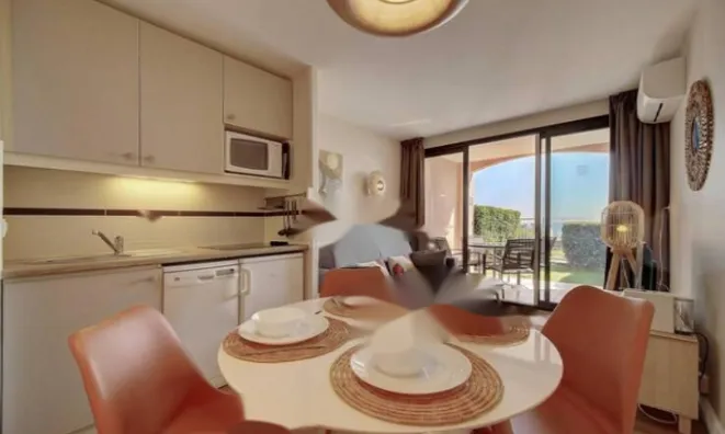 Недвижимость Apartment Croix des Gardes: 4