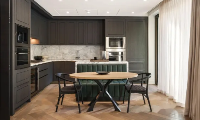 Недвижимость Whistler Square: 8