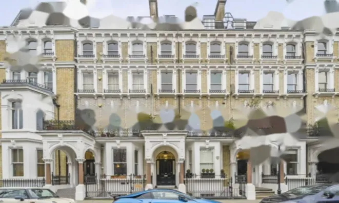 Недвижимость Redcliffe Square: 6