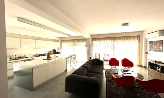 Недвижимость 6 Bedroom Semi-detached For sale in Germasogeia, Limassol: 6