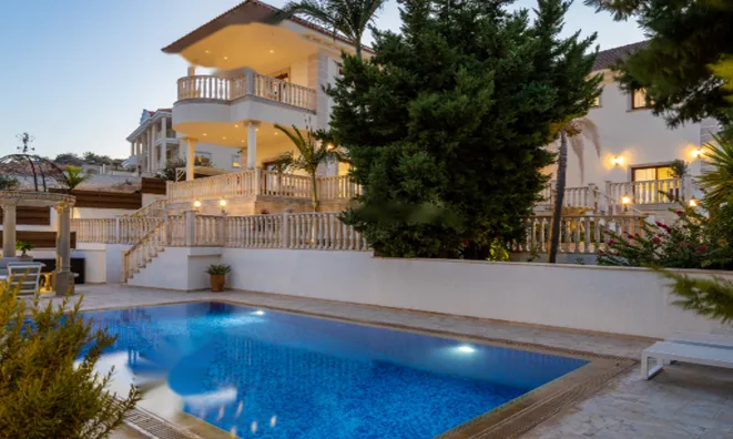 Недвижимость 6 Bedroom Villa For Sale in Mouttagiaka, Limassol: 28