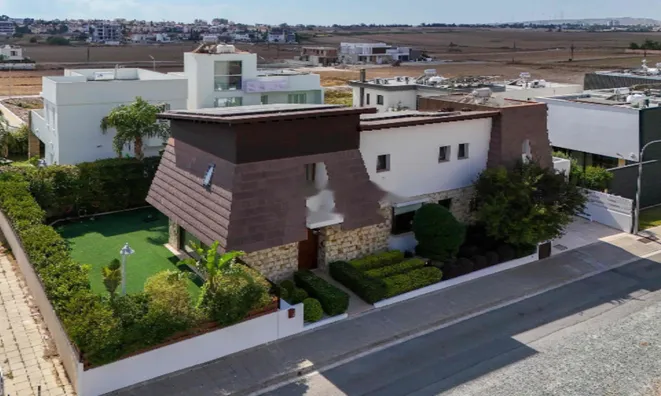 Недвижимость 4 Bedrooms Detached house For sale in Kamares, Larnaca: 22