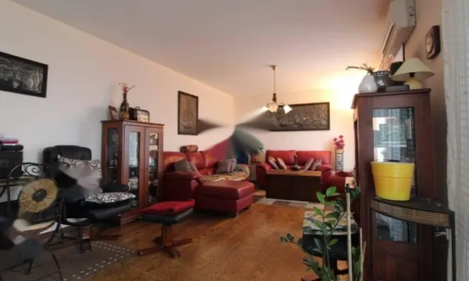 Недвижимость Четырехкомнатная квартира в Ичичи: 1