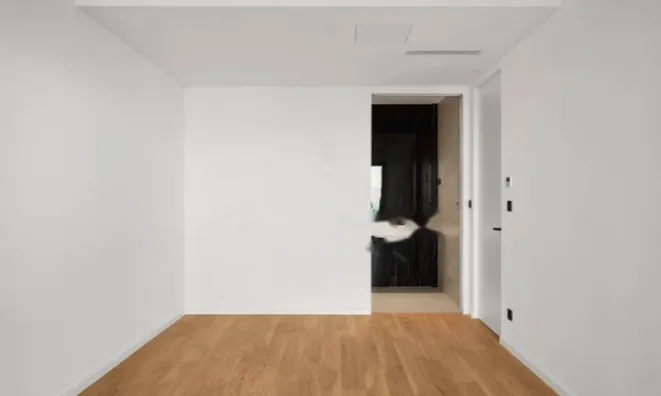 Недвижимость Четырехкомнатная квартира Центр: 25