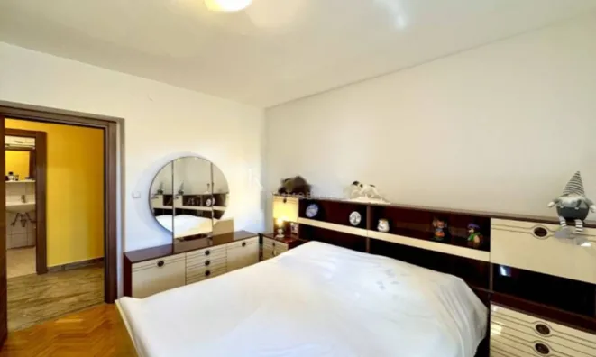 Недвижимость Четырехкомнатная квартира Волоцко: 10