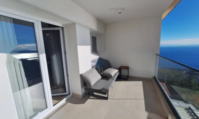 Недвижимость Трехкомнатная квартира Добреч: 9