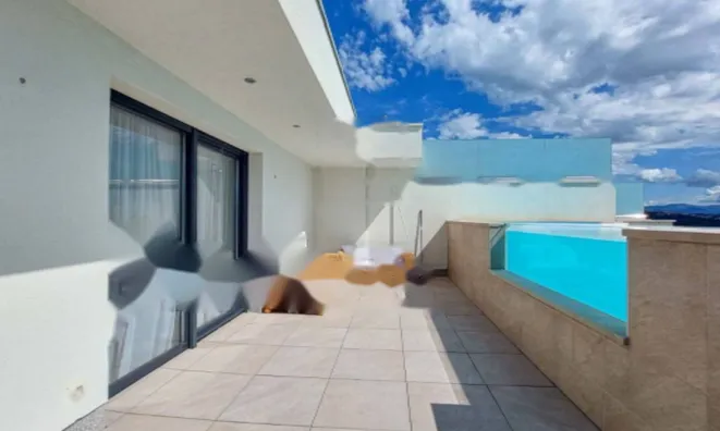 Недвижимость Семейный дом Побри, Опатия: 33