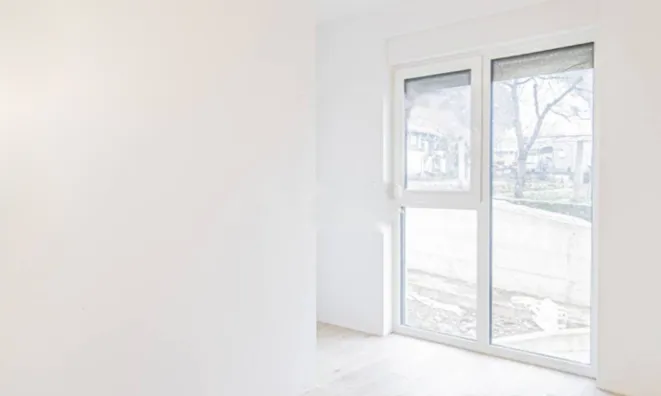 Недвижимость Четырехкомнатная квартира : 5