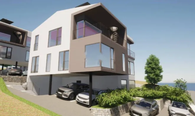 Недвижимость Четырехкомнатная квартира : 25