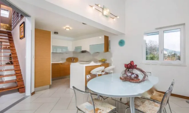 Недвижимость Семейный дом в центре Опатии: 30