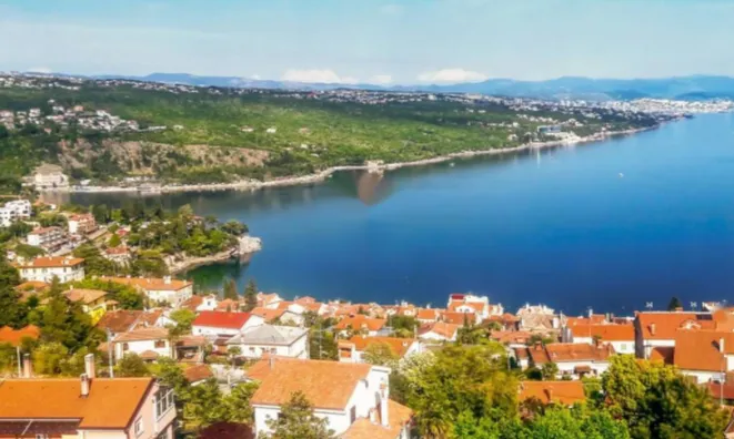 Недвижимость Семейный дом в центре Опатии: 32