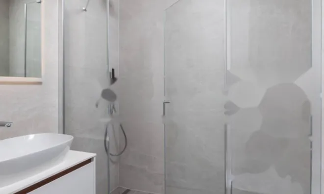 Недвижимость Четырёхкомнатная квартира Центр: 5