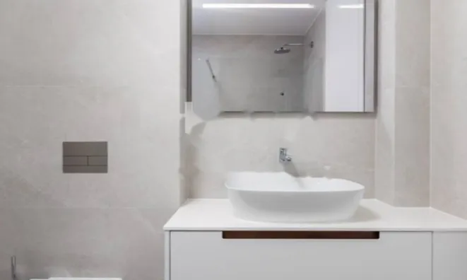 Недвижимость Четырёхкомнатная квартира Центр: 33