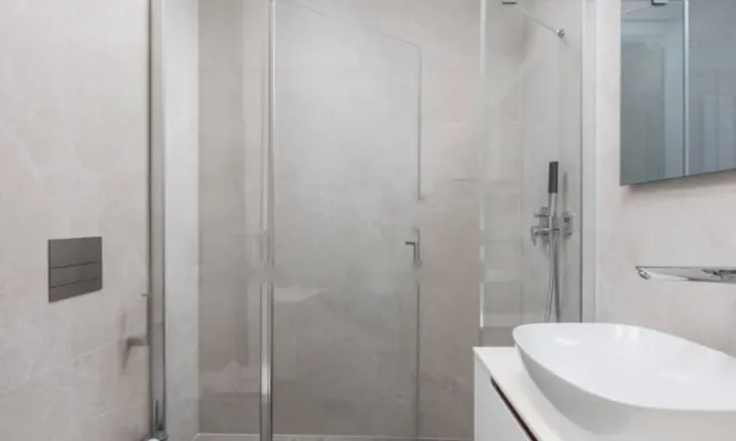 Недвижимость Четырёхкомнатная квартира Центр: 38