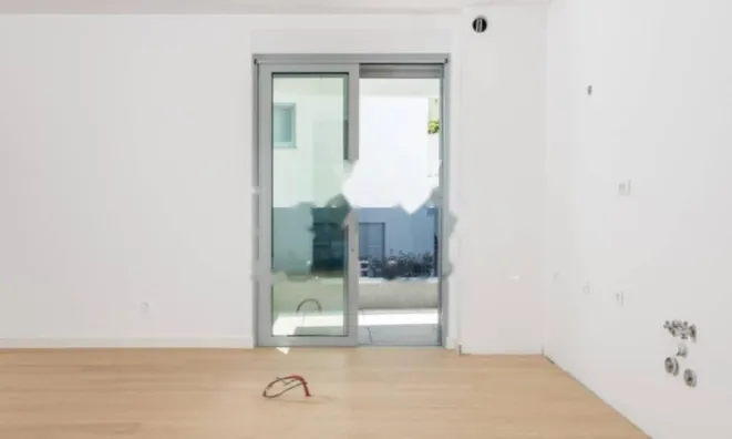 Недвижимость Четырёхкомнатная квартира Центр: 47