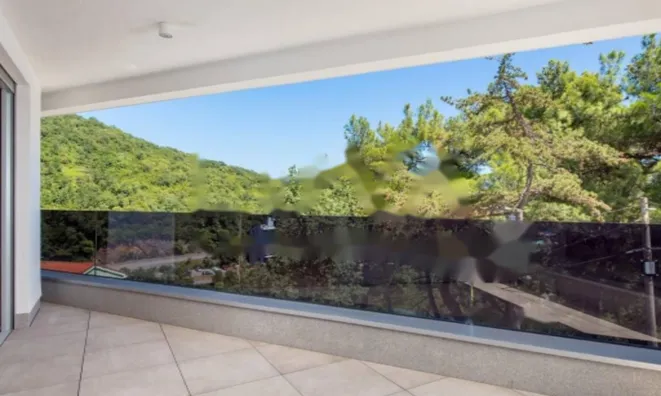 Недвижимость Четырёхкомнатная квартира Центр: 53