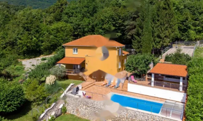 Недвижимость Семейный дом в Вепринце: 4