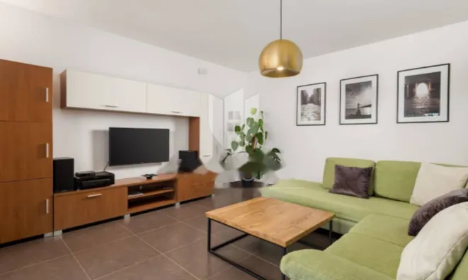 Недвижимость Семейный дом в Вепринце: 8