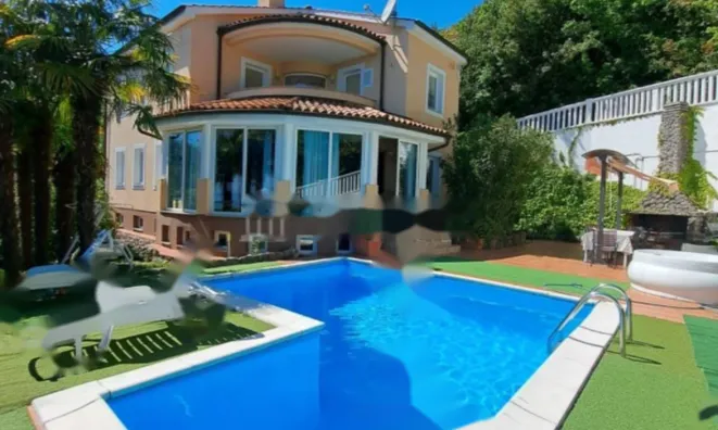 Недвижимость Семейный дом в центре Опатии: 2