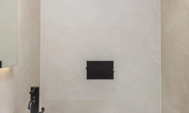 Недвижимость Двухкомнатная квартира Центр: 11