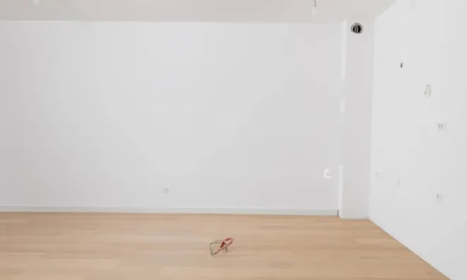 Недвижимость Двухкомнатная квартира Центр: 15