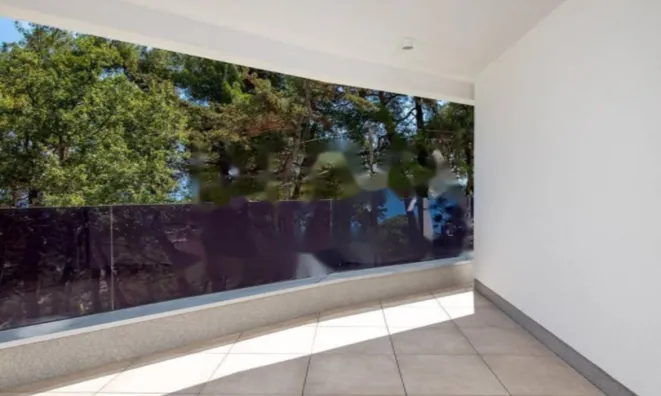 Недвижимость Двухкомнатная квартира Центр: 21