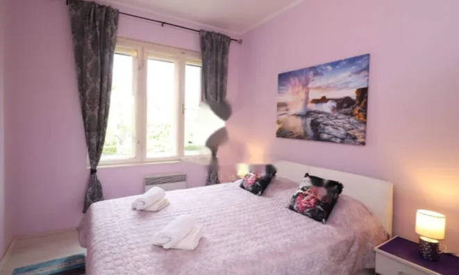 Недвижимость Двухкомнатная квартира Центр: 6