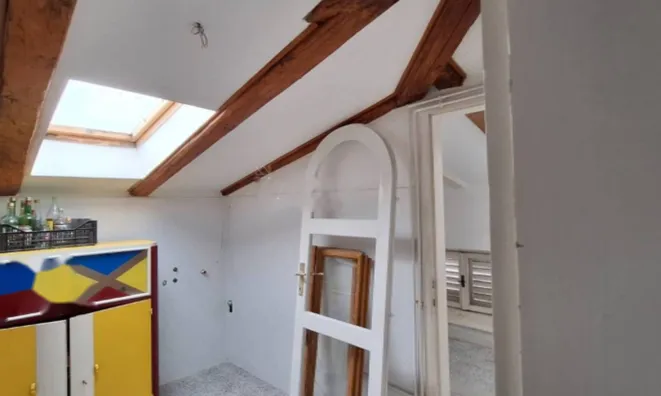 Недвижимость Трехкомнатная квартира Центр: 10