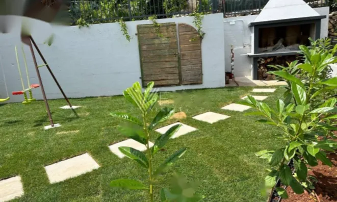 Недвижимость Семейный дом в Поляне: 12