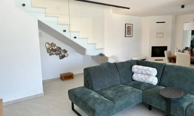 Недвижимость Семейный дом в Поляне: 24