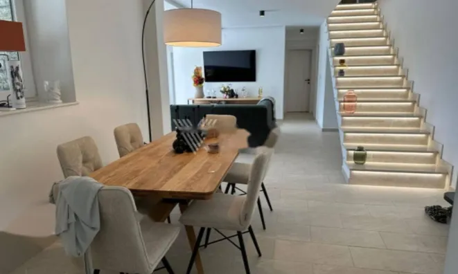 Недвижимость Семейный дом в Поляне: 27