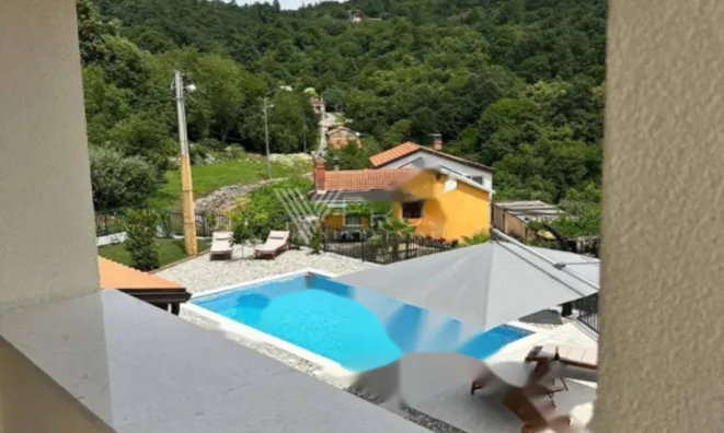 Недвижимость Семейный дом в Поляне: 49