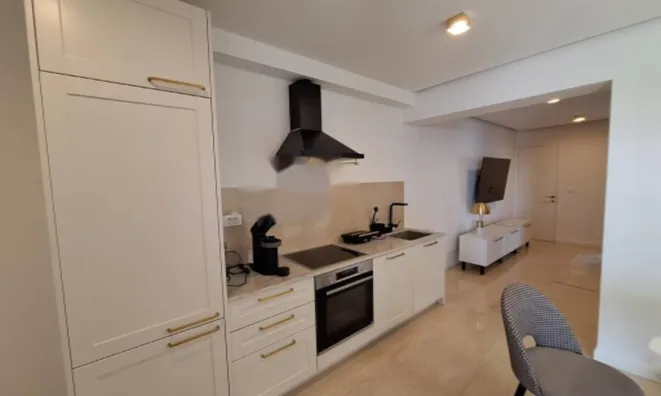 Недвижимость Двухкомнатная квартира Добреч: 2