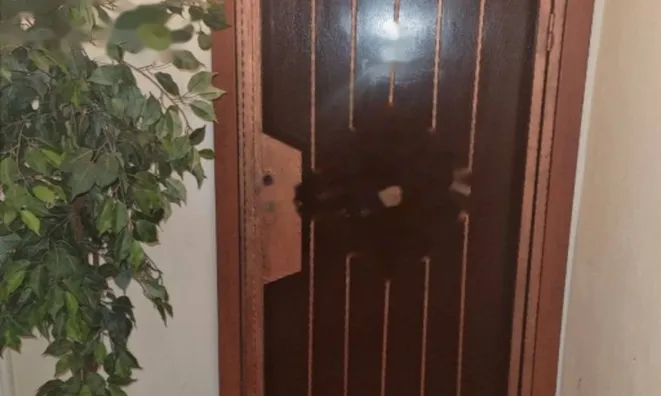 Недвижимость Двухкомнатная квартира в Центре: 4