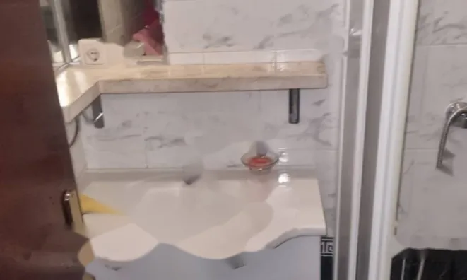 Недвижимость Двухкомнатная квартира в Центре: 13