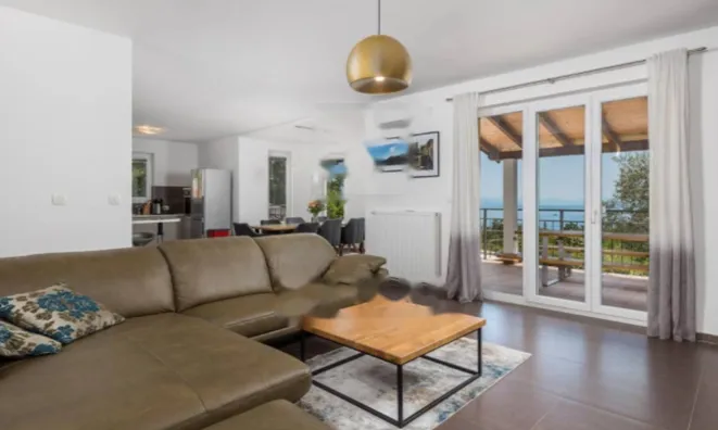 Недвижимость Семейный дом Вепринац: 2