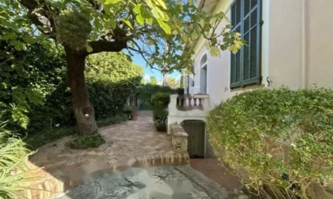 Недвижимость House Petit Juas: 2