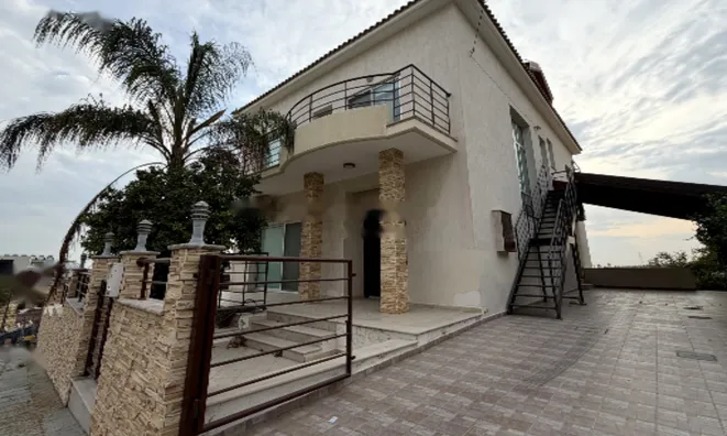 Недвижимость 5 Bedroom Villa for Sale in Agia Fyla, Limassol: 29