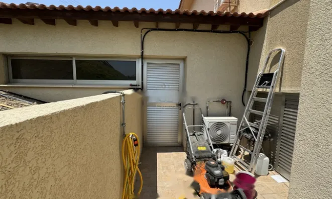 Недвижимость 4 Bedroom Villa For Sale in Parekklisia, Limassol: 27