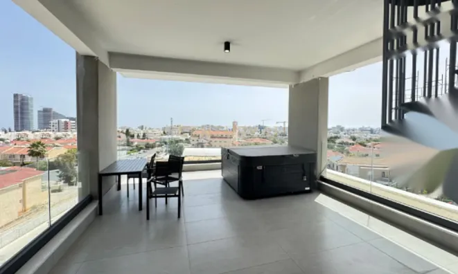 Недвижимость 4 Bedroom Penthouse For Sale in Germasogeia,Limassol: 9