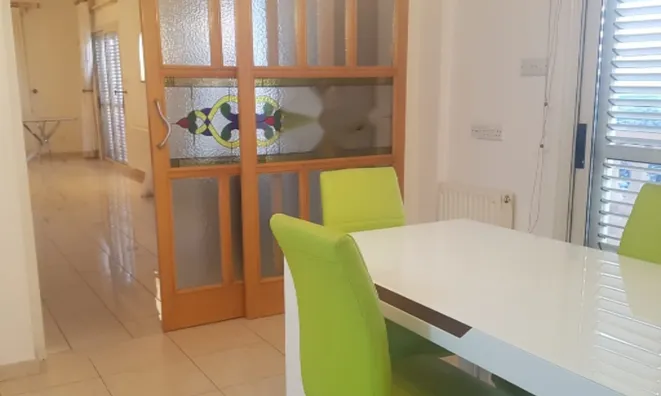 Недвижимость 4 Bedroom Villa with Stunning Sea View Limassol, Ag. Phyla: 3