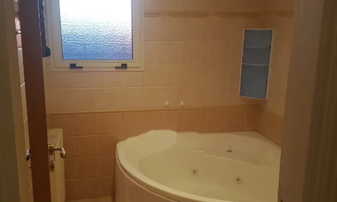 Недвижимость 4 Bedroom Villa with Stunning Sea View Limassol, Ag. Phyla: 7