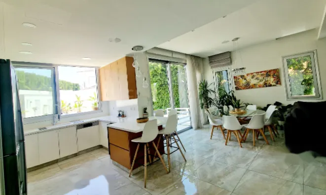 Недвижимость 5 Bedrooms Villa For sale in Agios Athanasios, Limassol: 6