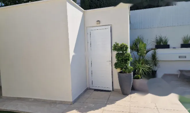 Недвижимость 5 Bedrooms Villa For sale in Agios Athanasios, Limassol: 24