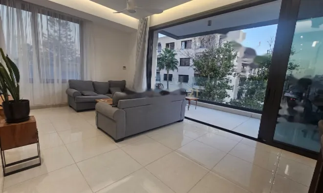 Недвижимость 3 Bedroom Apartment for Sale in Germasogeia , Limassol: 2