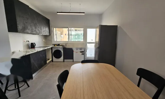 Недвижимость 3 Bedroom Apartment For Sale in Agia Zoni, Limassol: 3